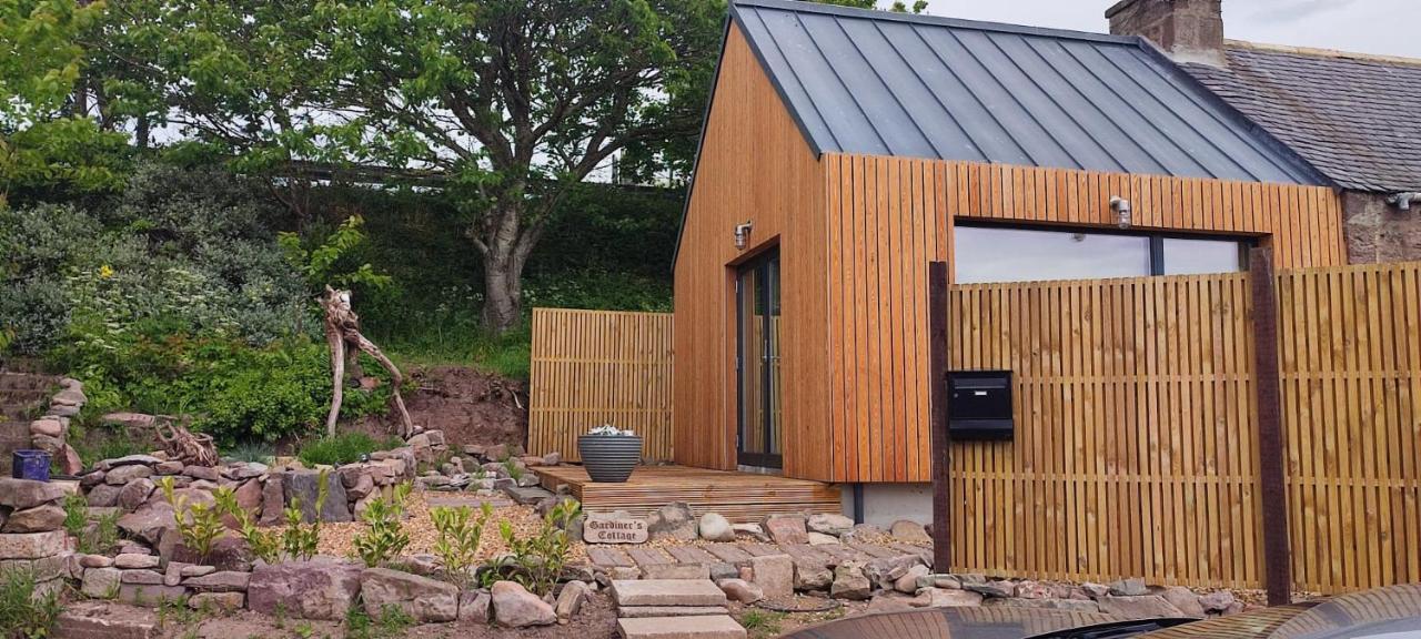Stonehaven 2 Bedroom Seaside Cottage With Garden Kültér fotó